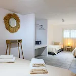 Aquileria Seaview Pool - Seven Bedrooms Villa *