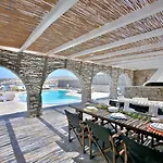 Villa Aquileria Seaview Pool - Seven Bedrooms
