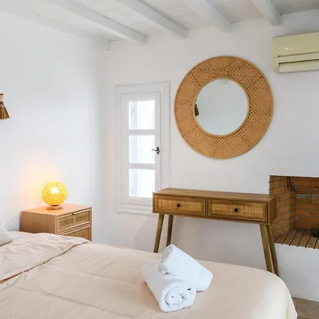 Aquileria Seaview Pool - Seven Bedrooms וילה