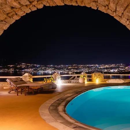 Villa Aquileria Seaview Pool - Seven Bedrooms