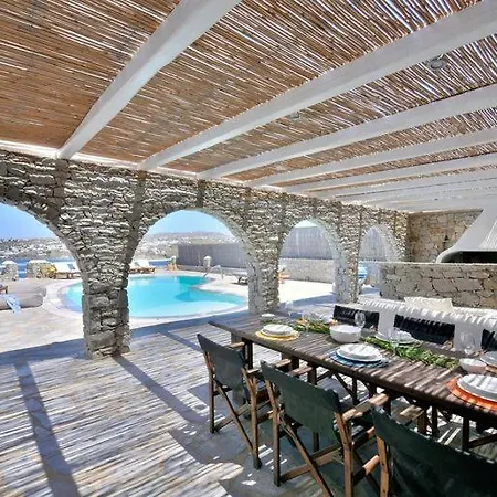 Villa Aquileria Seaview Pool - Seven Bedrooms